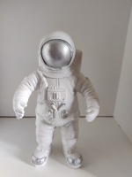 beeldje_astronaut_wit_1