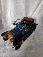blikken_miniatuur_blauwe_oldtimer-4