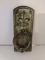 gietijzer_deurklopper_gemeleerd_groen_franse_lelie_1a